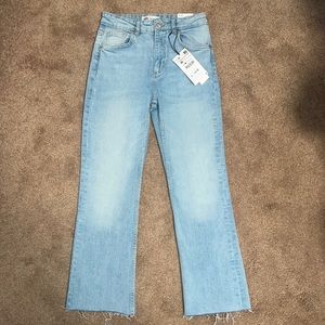 Zara cropped light wash jeans